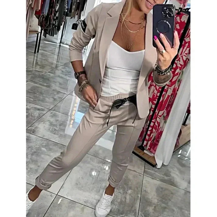 Deborah | Blazer med matchende bukser