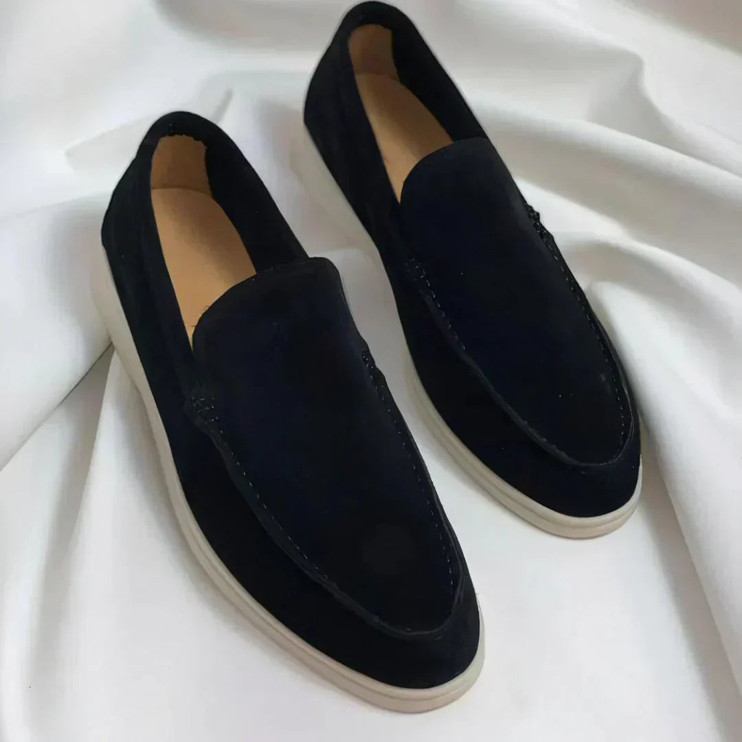 Elegante mokkasiner i ruskind