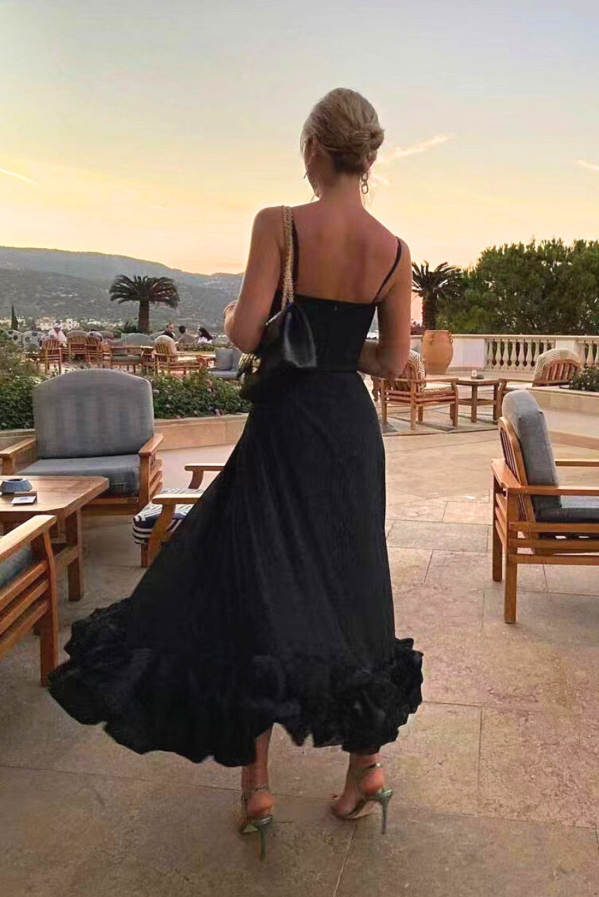 Lara | Elegant Twirl Kjole