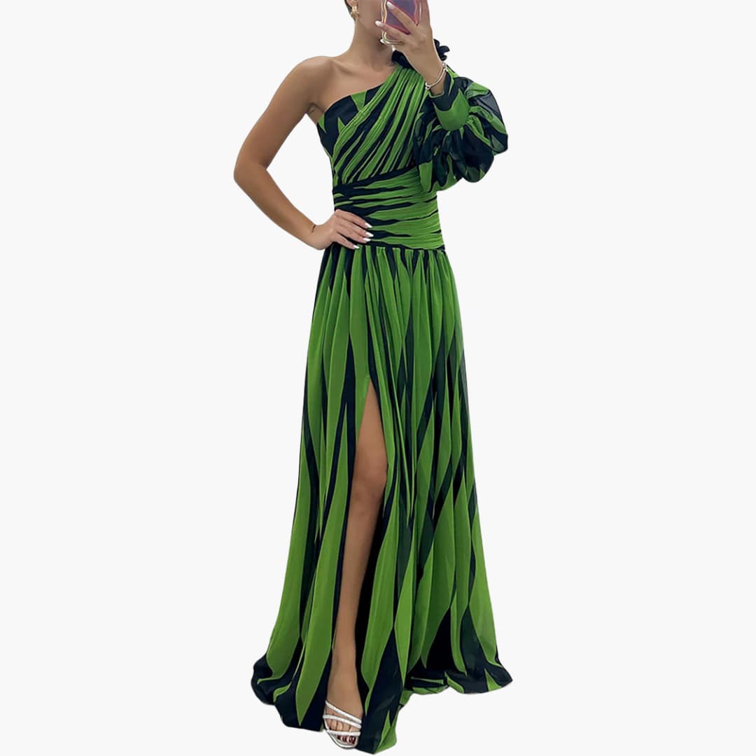 Carla – Elegant Maxi Kjole med Én Strop og Stribet Mønster