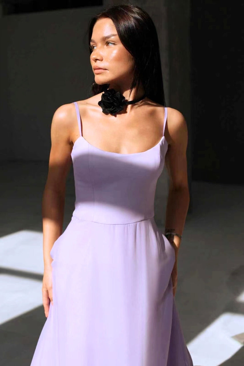 Lara | Elegant Twirl Kjole