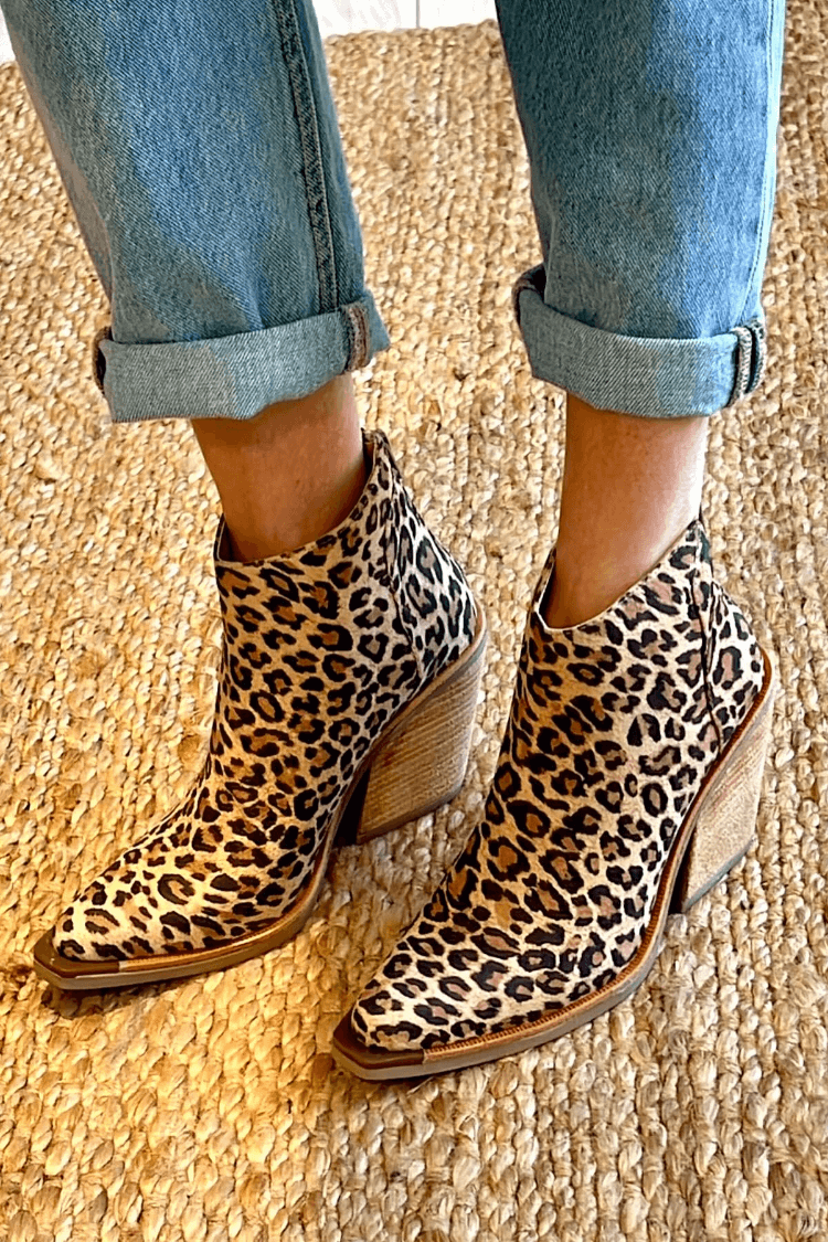 Vionarae – Dristig Elegance Leopardprint Støvler