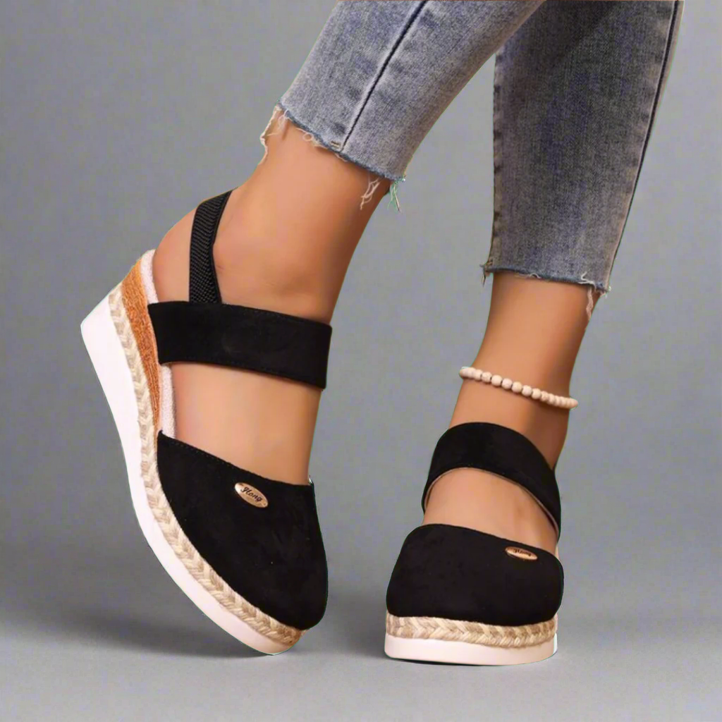 Gerneliese | Elegante ortopædiske sandaler med kilehæle