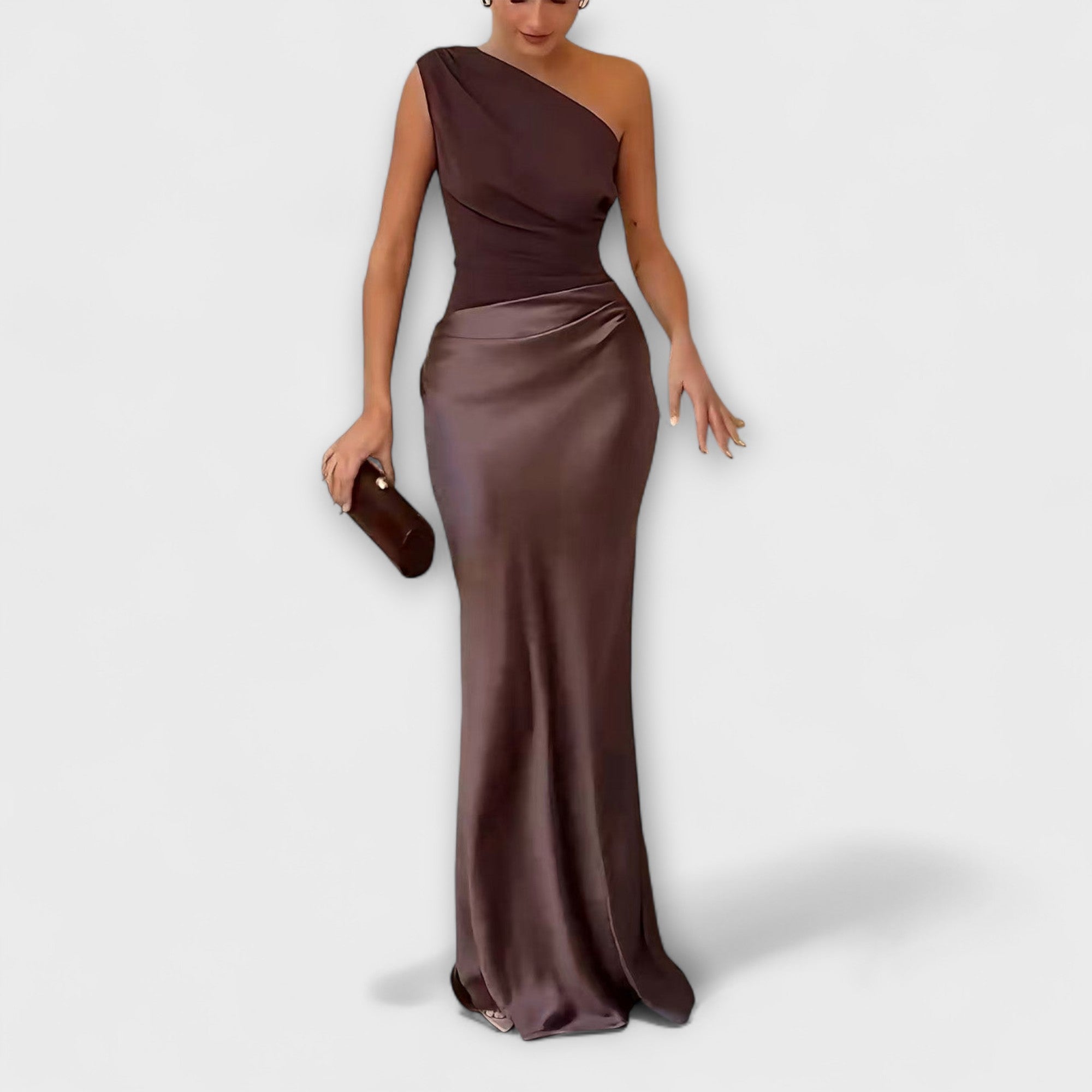 Emilia | Elegant Maxi Kjole med Én Skulder og Fald