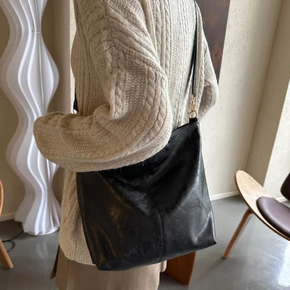 Freya | Tidligere vintage skuldertaske