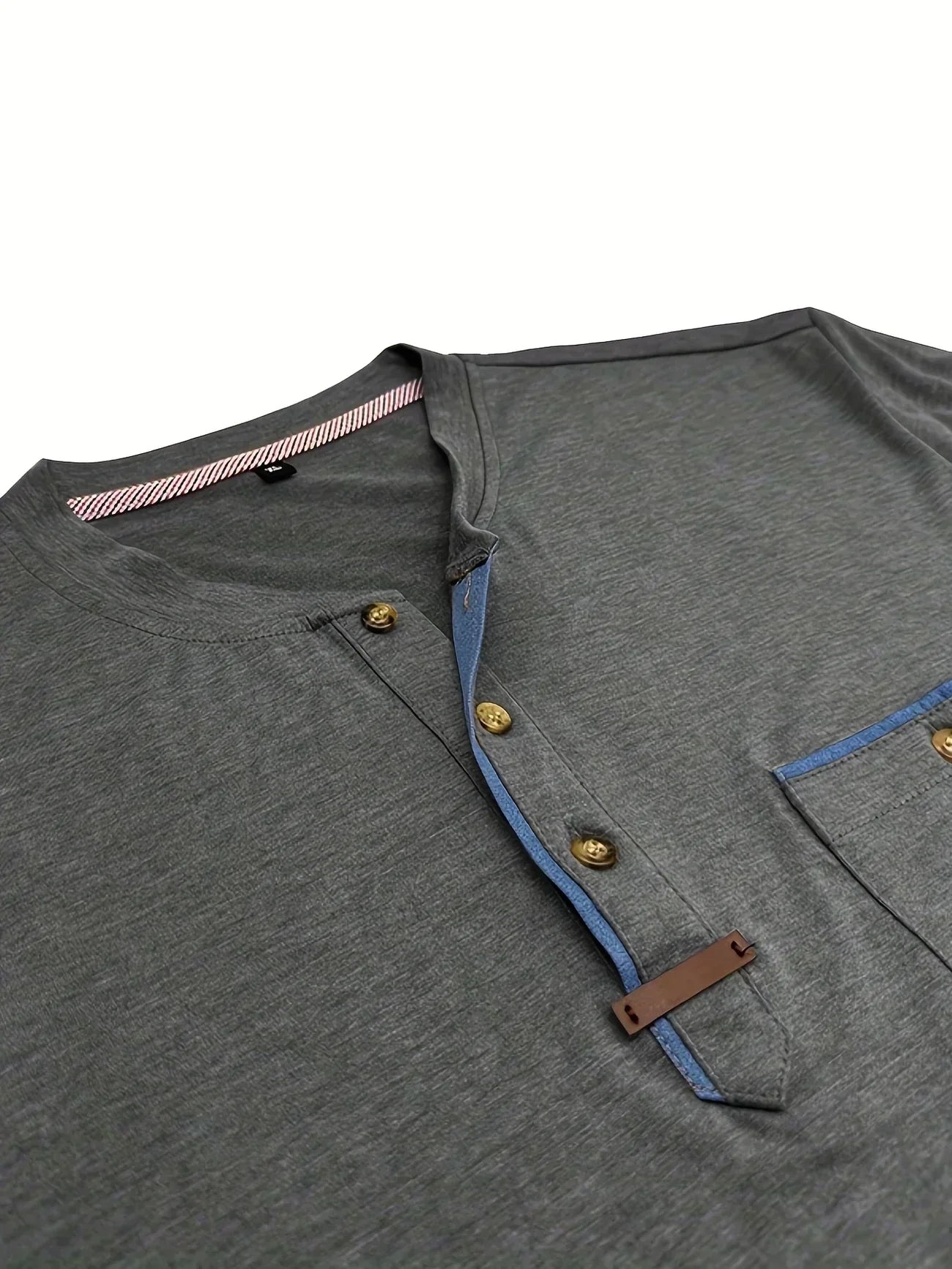 Savrani™ | Elegant t-shirt med rund hals og lomme