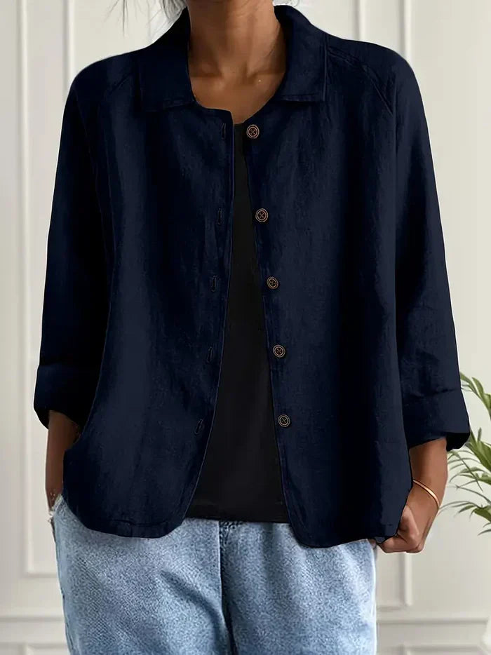 Mira™ - Klassisk Let Bluse
