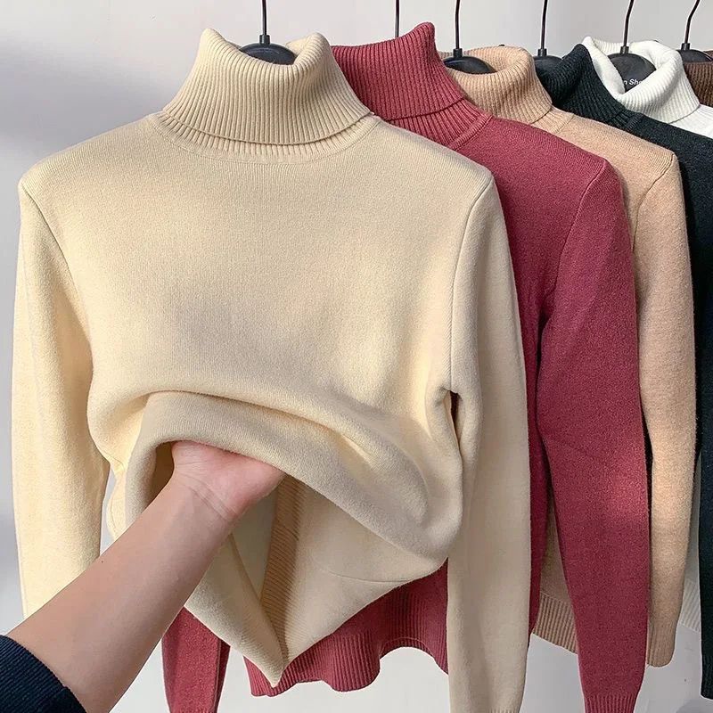 Kyra | Varm, Casual Sweater med Krave