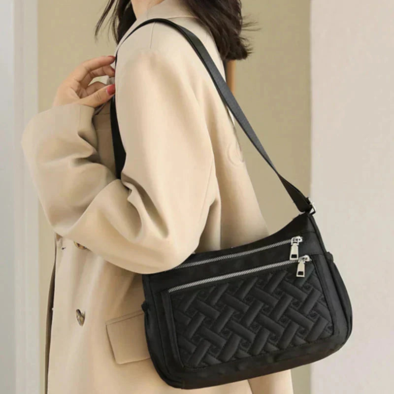 Mary Jane™ | Nylon skuldertaske