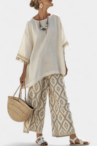 Komplet Boho Chic Daisy: Lang Skjorte og Bukser med Print til en Unik Stil