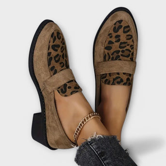 Karla | Elegante damesko med leopardmønster