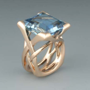 Rosa Guld Ring med Vintage Blå Zirkon