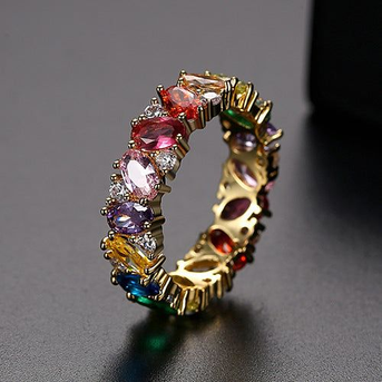 Vintage ring med farvet zirkon